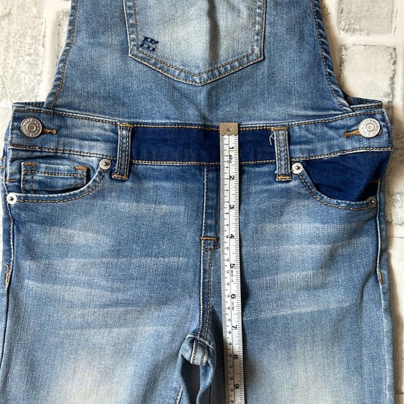 CAT & JACK | GIRL'S OVERALLS LIGHT WASH - Picture 7 of 8